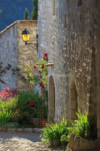 IMG_13060937_RUELLE PAVE BALAZUC VILLAGE DE CARACTERE ARDECHE 07