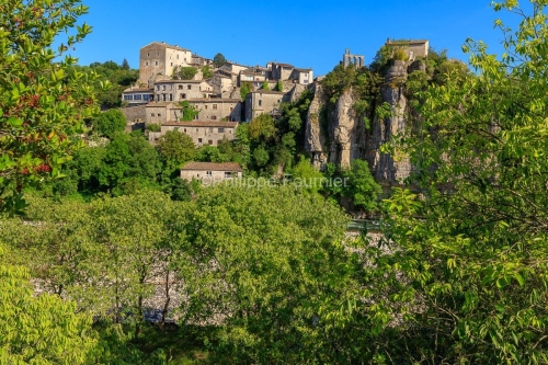 IMG_16052060_Ardeche (07)  balazuc village de caractere les plus