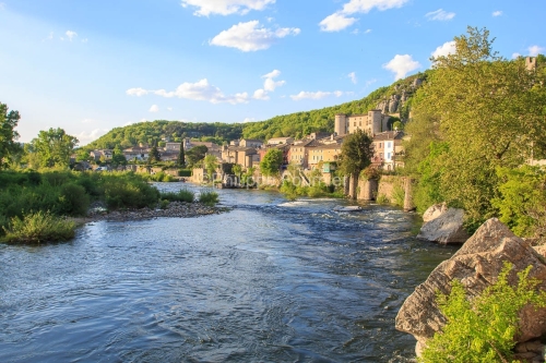 IMG_13057036_RIVIERE_ARDECHE_VOGUE_VILLAGE_DE_CARACTERE_ARDECHE_