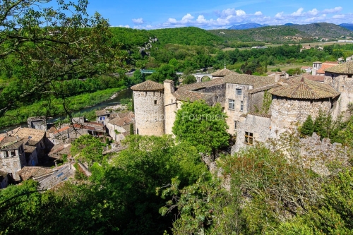 IMG_14042060_CHATEAU DE VOGUECHATEAU DE VOGUE VILLAGE DE CARACTE