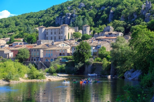 IMG_16064644_Ardèche (07)  vogüé plus beaux villages de franc