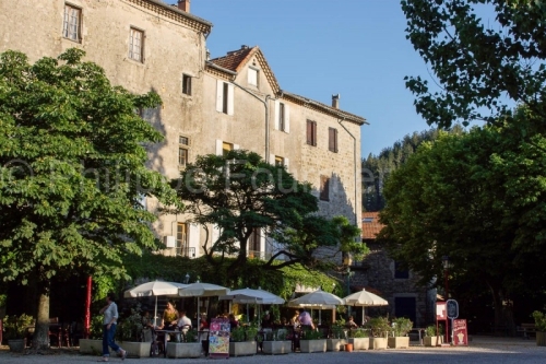 IMG_12382_Ardèche (07)  Antraigues-Sur-Volane Village de Caract