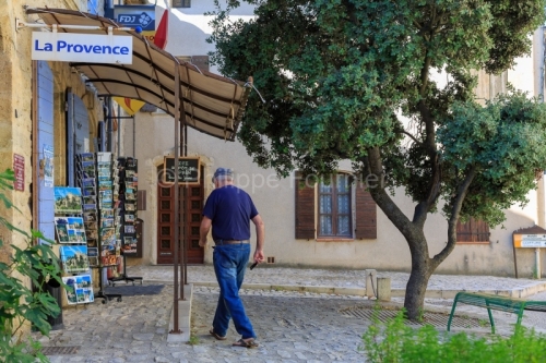 IMG_18068606_VAUCLUSE (84)  ANSOUIS LE VILLAGE COMMERCE DE PROXI