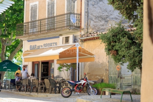 IMG_18068615_VAUCLUSE (84)  ANSOUIS LE VILLAGE COMMERCE DE PROXI
