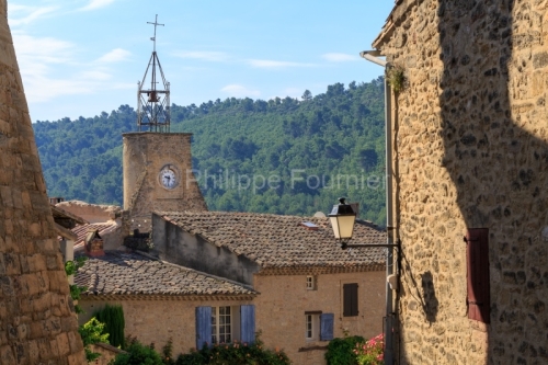 IMG_18068639_VAUCLUSE (84)  ANSOUIS FAçADE DE MAISON DE VILLAGE