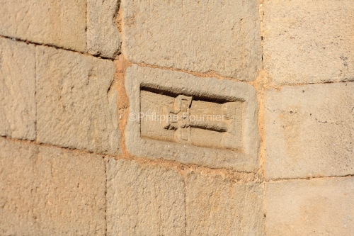 IMG_53231_DETAIL CHEVET EGLISE SAINT BENOIT CHASSIER VILLAGE DE