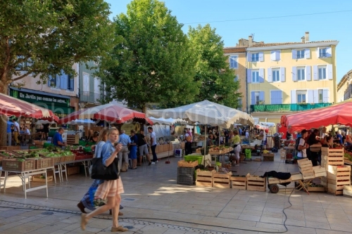 IMG_18067359_drome (26)  montélimar jour de marche place du mar