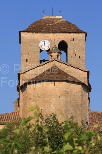 IMG_51014_CHEVET_EGLISE_NOTRE_DAME_DE_L_ANNONCIATION_VINEZAC_VIL