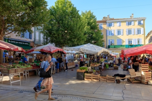 IMG_18067359_drome (26)  montélimar jour de marche place du mar