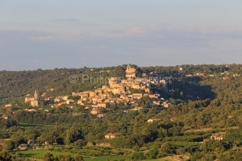 IMG_18069084_VAUCLUSE (84)  BONNIEUX VUE GéNERALE LE VILLAGE