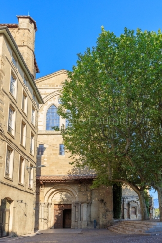 IMG_1908261528_drôme (26) romans sur isère collégiale saint b
