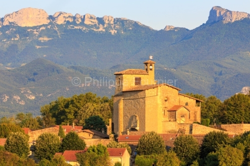 IMG_1908261595_drôme (26) alixan village circulaire l'église s