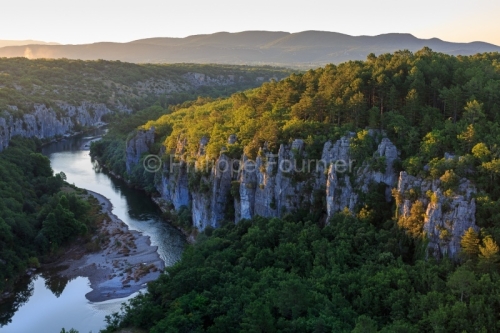 IMG_1906231147_Ardèche (07)  Berrias et Casteljau Gorges du Cha