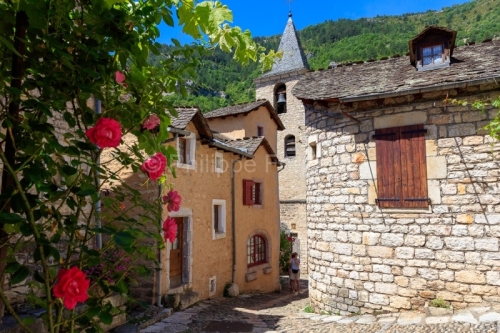 IMG_1906241337_Lozère (48)  Sainte Enimie Gorges du Tarn cloche