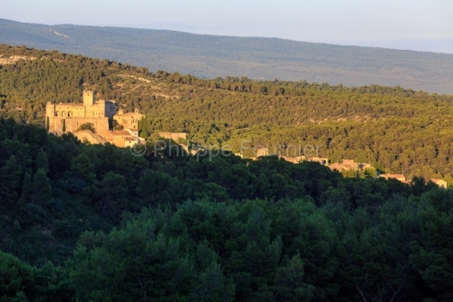 IMG_1907072388_Vaucluse (84)  Le Barroux Pays des Dentelles de M
