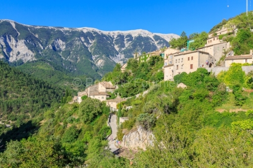 IMG_1907092498_Vaucluse (84)  Brantes Villages perchés, le bas