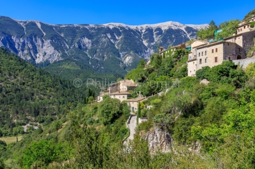 IMG_1907092641_Vaucluse (84)  Brantes Villages perchés, le bas