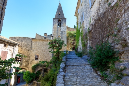 IMG_1907092676_Vaucluse (84)  Crestet Villages perchés place du