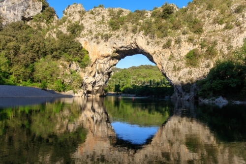 IMG_17041751_Ardeche (07) vallon pont d'arc reserve naturelle de