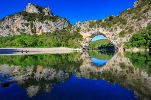 IMG_17041802_Ardeche (07) vallon pont d'arc reserve naturelle de