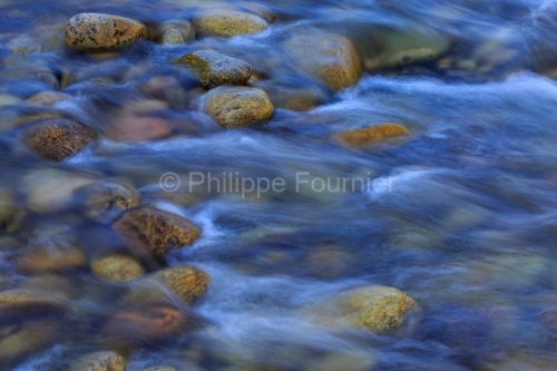 IMG_17041922_ARDECHE (07) nature LA RIVIèRE La Beaume