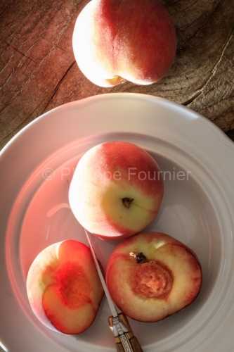 IMG_17074686_Drôme (26) culinaire abricots bergeron pêches bla