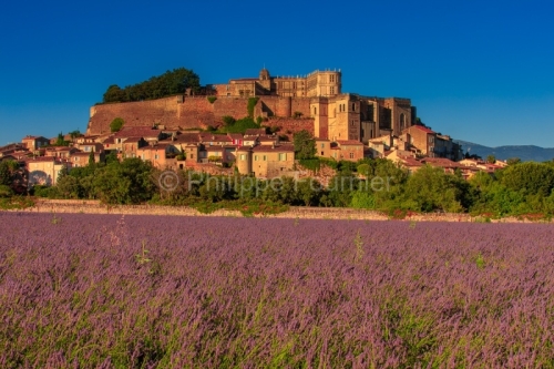 IMG_16075437_drôme (26) grignan plus beaux villages de france l