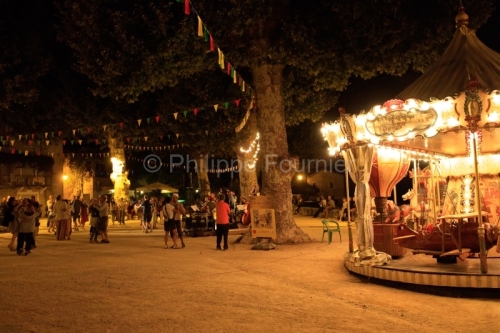 IMG_16089107_Place-du-Sablas- Septet-des-Elephants Labeaume-en-M