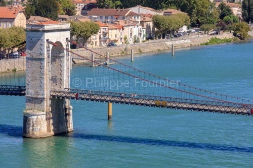 IMG_15084340_ARDECHE (07) TOURNON SUR RHONE PASSERELLE MARC SEGU