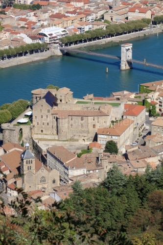 IMG_15084379_ARDECHE (07) TOURNON SUR RHONE VUE DU SENTIER DES T