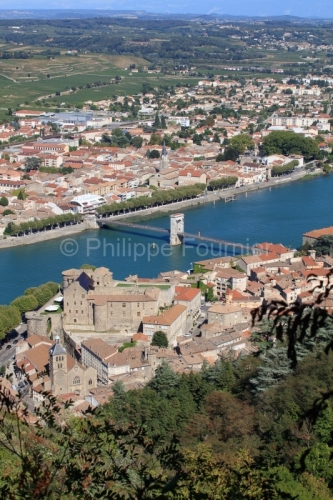 IMG_15084381_ARDECHE (07) TOURNON SUR RHONE VUE DU SENTIER DES T