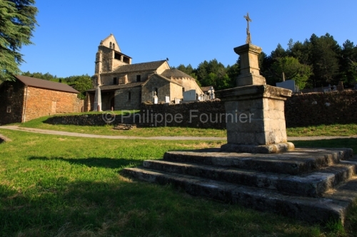 IMG_13060630_EGLISE SAINT ANDRE LACHAMP ARDECHE 07