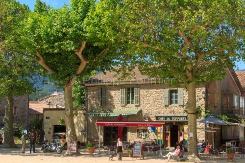 IMG_130630992_ARDECHE (07) JAUJAC VILLAGE DE CARACTERE TERRASSE
