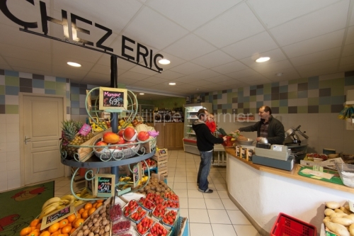 IMG_27031363_Ardeche (07) Le Teil CHEZ ERIC FRUITS ET LEGUMES pr