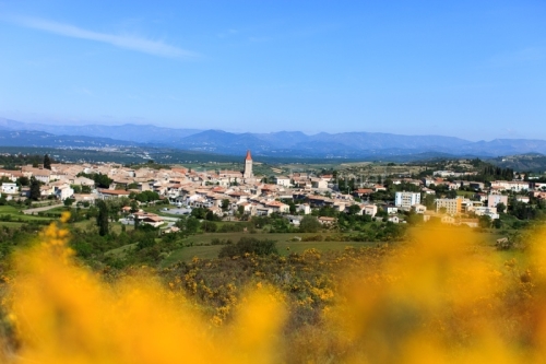 IMG_12050425_ARDECHE (07) VILLENEUVE DE BERG