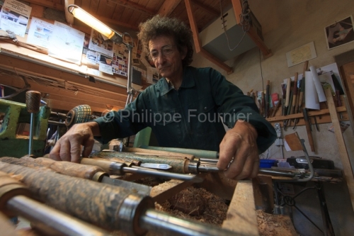 IMG_0707011392_ATELIER JEAN DOMINIQUE DENIS TOURNEUR SUR BOIS LE