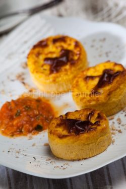 IMG_94043_PETIT SOUFLET  AU POTIRON ET SAUCE A LA TOMATE ET CEP