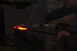 IMG_44779_PUY DE DOME (63) THIERS SAVOIR FAIRE HENRI VIALLON MEI
