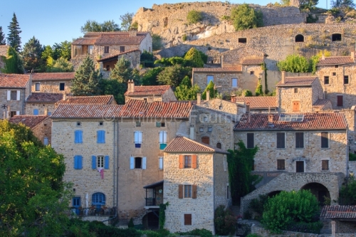 IMG_53192_ARDECHE (07) BANNE VILLAGE DE CARACTERE LE VILLAGE ET