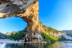 IMG_16052826_Ardeche (07) vallon pont d'arc reserve naturelle de