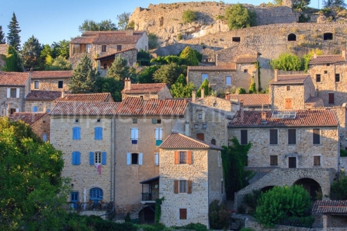 IMG_53192_ARDECHE (07)  BANNE VILLAGE DE CARACTERE LE VILLAGE ET
