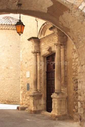 IMG_31013_DROME (26) BUIS LES BARONNIES LE COUVENT DES URSULINES