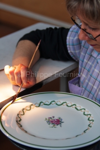 Savoir-Faire_IMG_43752_MANUFACTURE DE PORCELAINES HAVILAND FILET