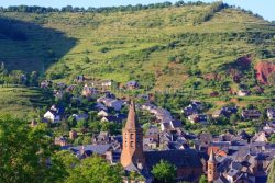 IMG_49693_AVEYRON (12) MARCILLAC VALLON VUE DU VILLAGE