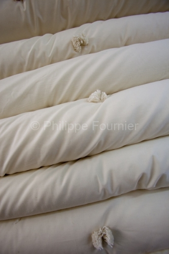 IMG_93786_HOUSSE MATELAS LAINE ARDELAINE SAINT PIERREVILLE ARDEC