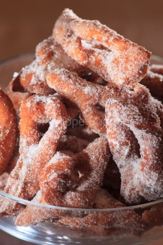 IMG_94140_BEIGNETS DE JEANNETTE A LA FLEUR D'ORANGE LA CUISINE D