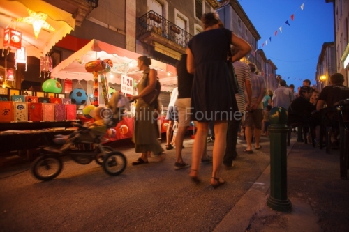 IMG_0208111074_ARDECHE (07) VILLENEUVE DE BERG MARCHé NOCTURNE,
