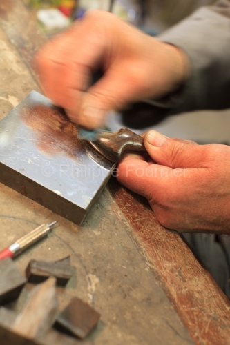 IMG_0707010413_ARDECHE (07) MEZILHAC CLAUDE VERNET CRéATEUR DE