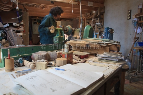 IMG_0707011377_ATELIER JEAN DOMINIQUE DENIS TOURNEUR SUR BOIS LE