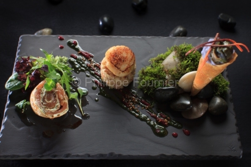 IMG_109804_ARDECHE (07) SAINT GERMAIN AUBERGE DE MONTFLEUR Y L’APERITIF GOURMAND VERRINE TRUITE MARINEE CORNETTO